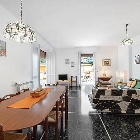 Apartment Attico Di Silvy E Kikka