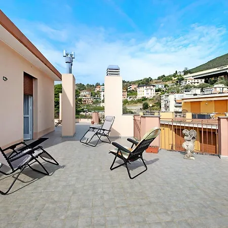 Apartment Attico Di Silvy E Kikka Arenzano