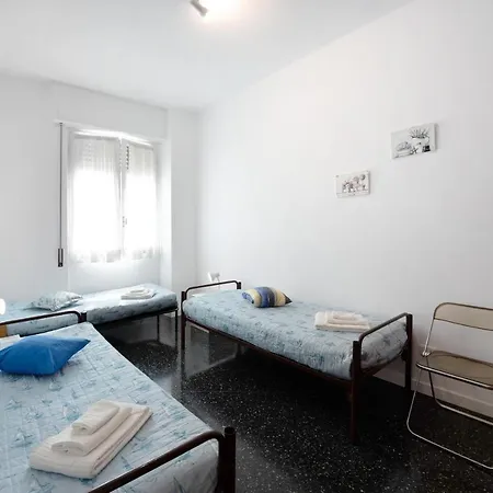 Attico Di Silvy E Kikka Arenzano